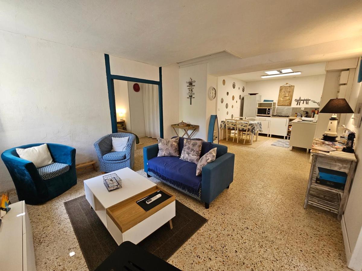 Maisonnette Marine Landeronde Exteriör bild