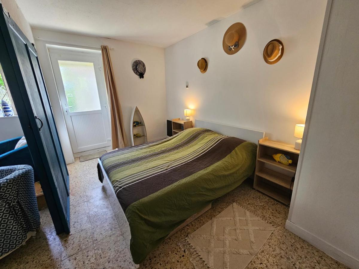Maisonnette Marine Landeronde Exteriör bild